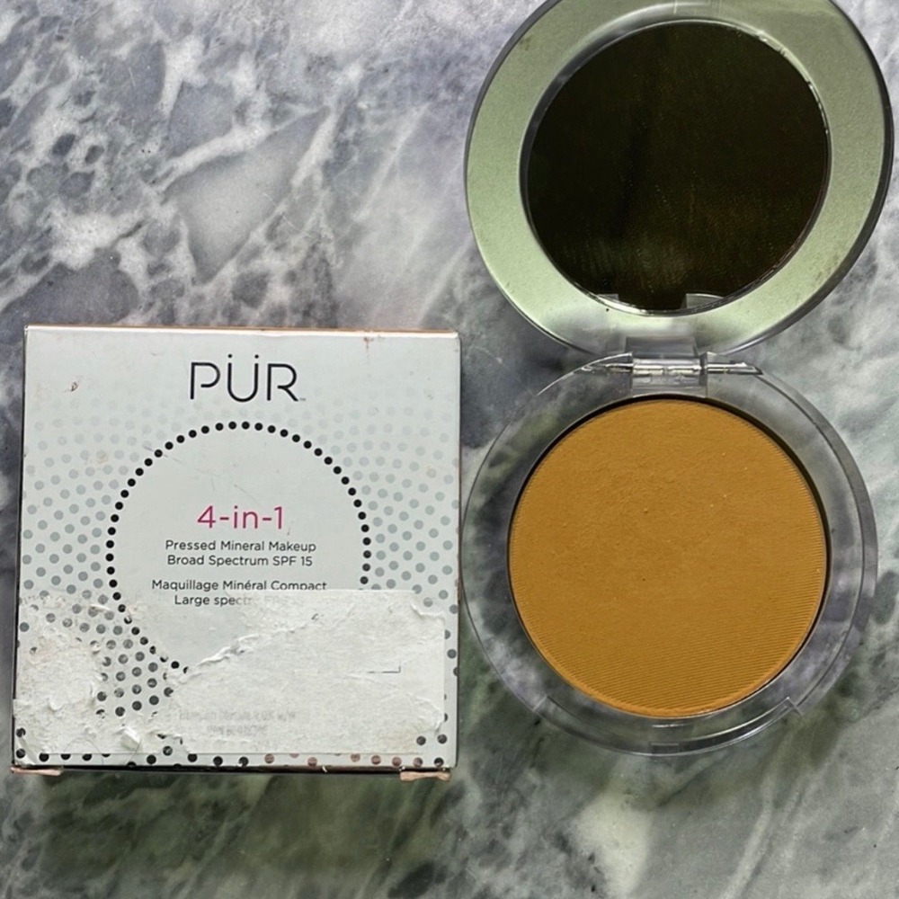 Pur 4-in-1 Pressed Powder Mineral Foundation Golden Dark